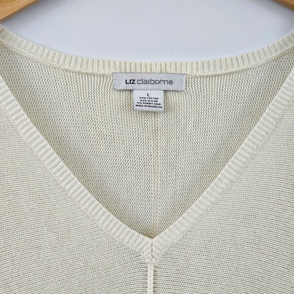 Liz Claiborne Sweater V-Neck Size L Cream Bat Wing Rabbit Hair Quiet Luxury NEW - Picture 4 of 12